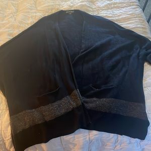 Barefoot dreams wrap